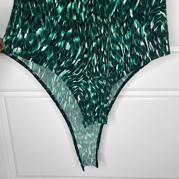 LEITH Nordstrom women’s  bodysuit Green/Black size Small - Picture 4 of 11